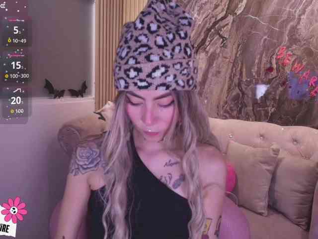 Sabrinaa1 webcam