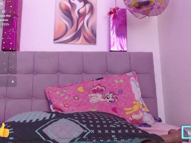 Lola-wish webcam