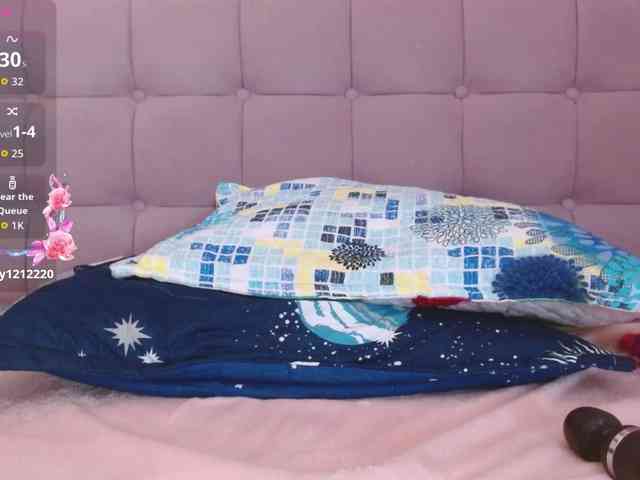 Lola-wish webcam