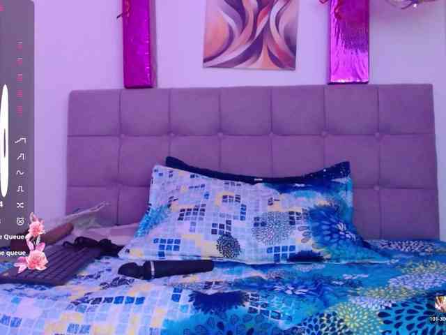 Lola-wish webcam