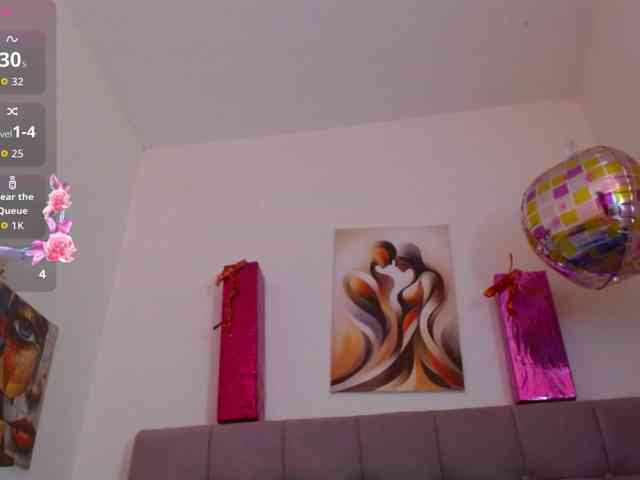 Lola-wish webcam
