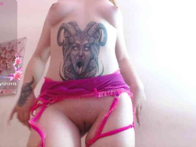 Lola-wish webcam