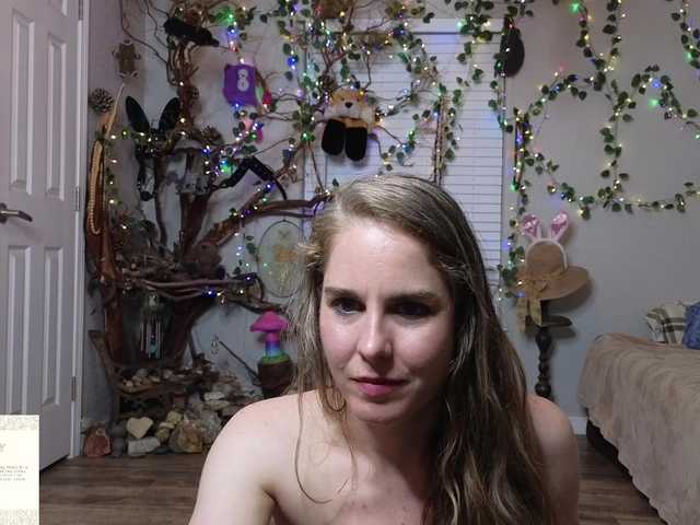 Nilkibunnyxo webcam