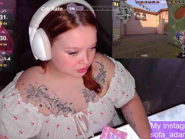 AlinaAdams webcam
