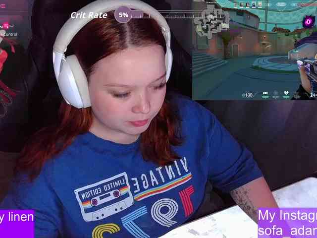 AlinaAdams webcam