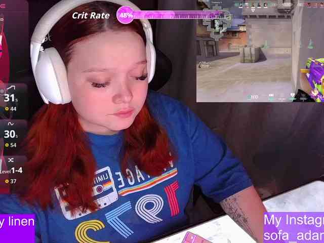 AlinaAdams webcam