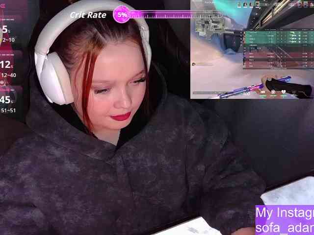 AlinaAdams webcam