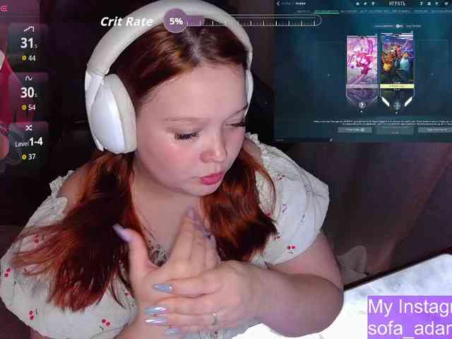 AlinaAdams webcam