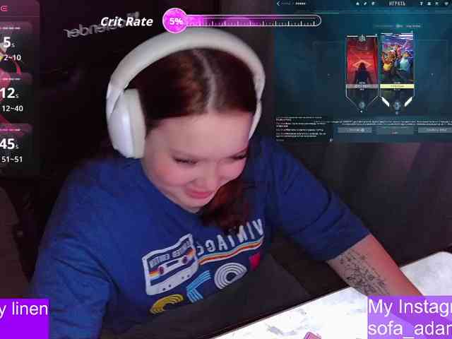 AlinaAdams webcam