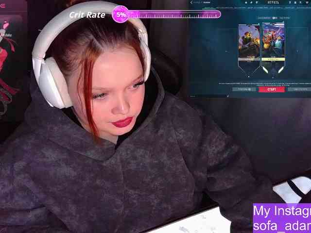 AlinaAdams webcam