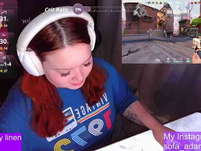 AlinaAdams webcam