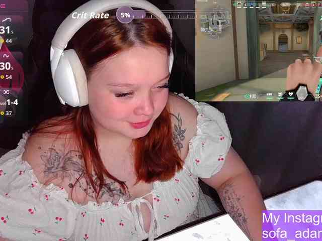 AlinaAdams webcam