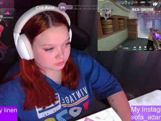 AlinaAdams webcam