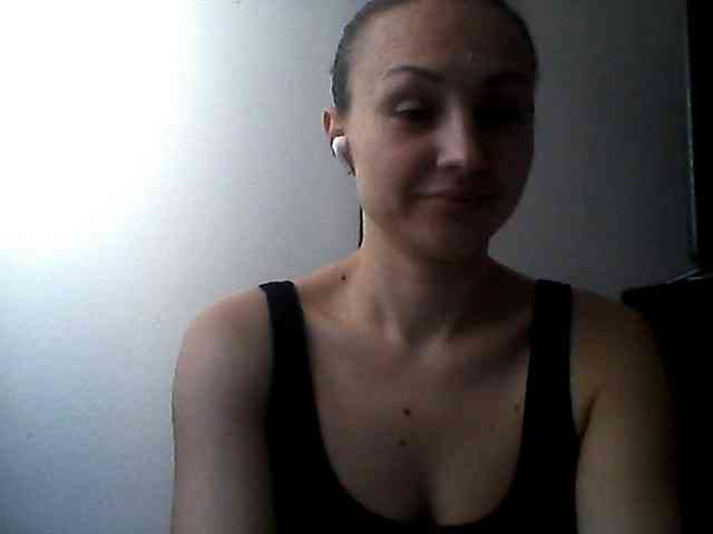 Marichka-seksigirl webcam