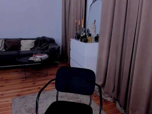 ToxicBlonde webcam