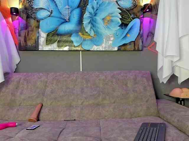 Elizabeth-Lamer webcam