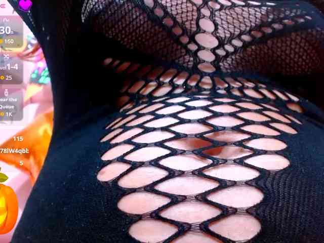 carolinasquirt18 webcam