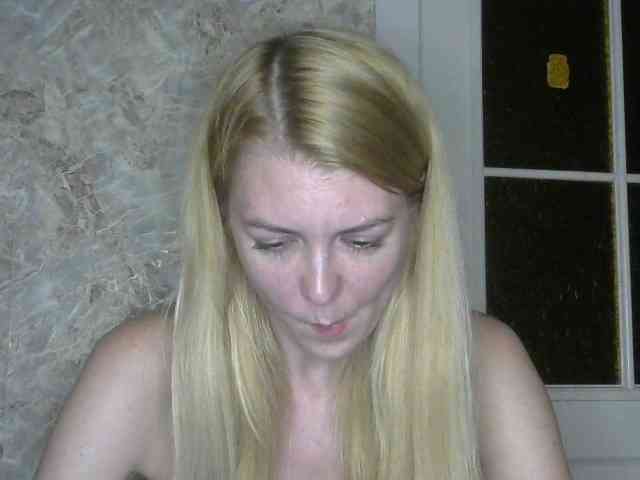 Kitty-Love27 webcam