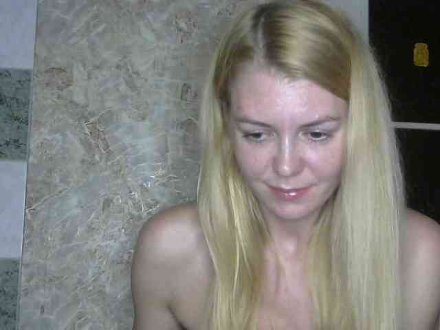 Kitty-Love27 webcam