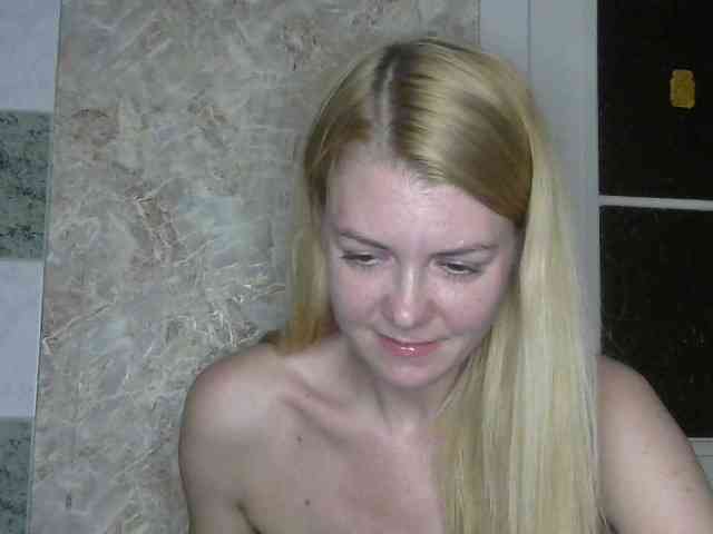 Kitty-Love27 webcam