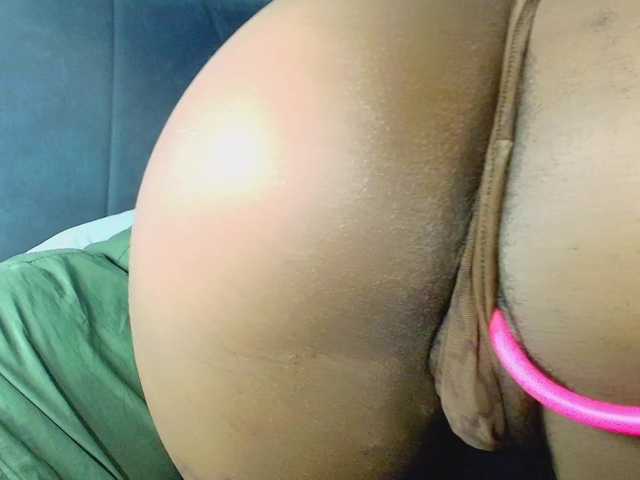 Gratis Live Sexcam mit Naomiruty Naomiruty