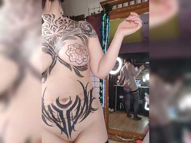 Entrez le videochat erotique avec le
modèle MAMAXOMA MAMAXOMA