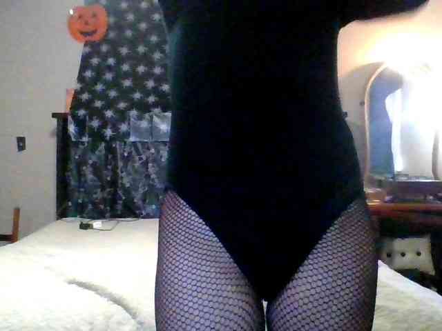 Brunettebabexo3a webcam