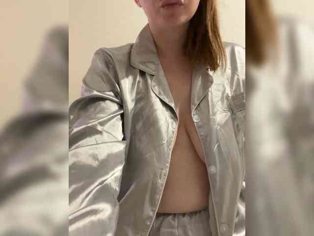 Mimi_Ma webcam