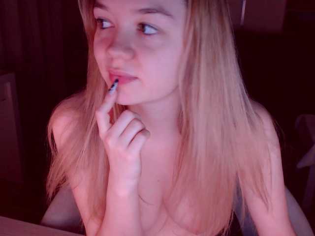 Camille18 webcam