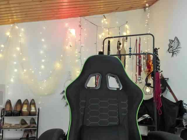 ariannaconnor2 webcam