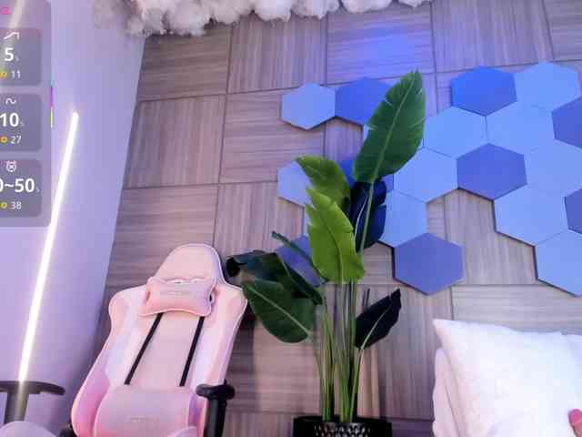 MilaGrace webcam