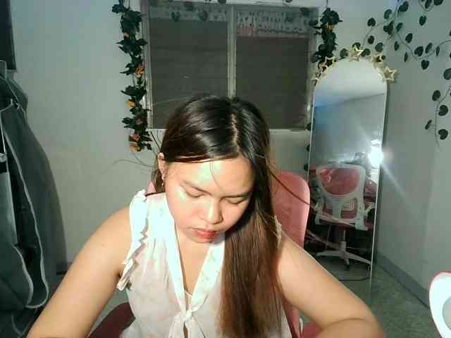 sweetiepiee webcam