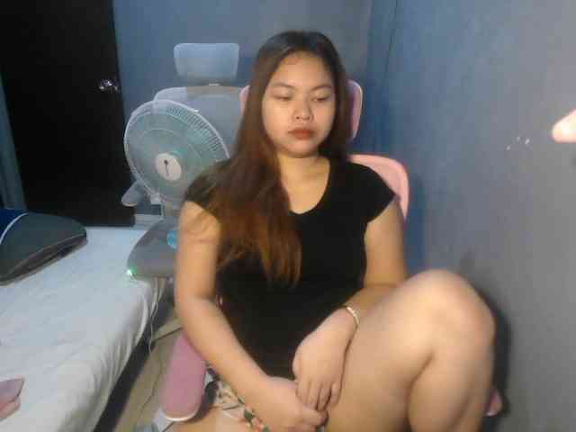 sweetiepiee webcam