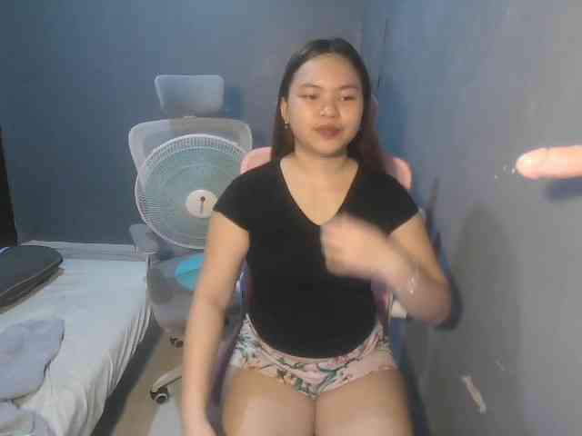 sweetiepiee webcam