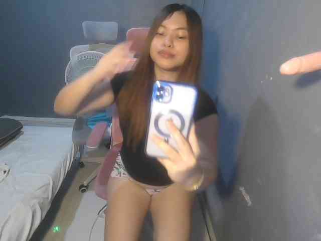 sweetiepiee webcam