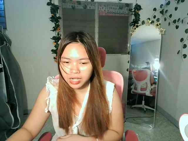sweetiepiee webcam