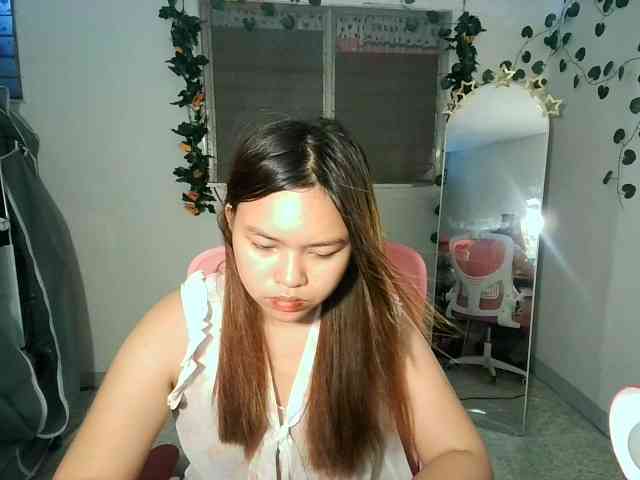sweetiepiee webcam