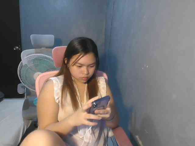 sweetiepiee webcam