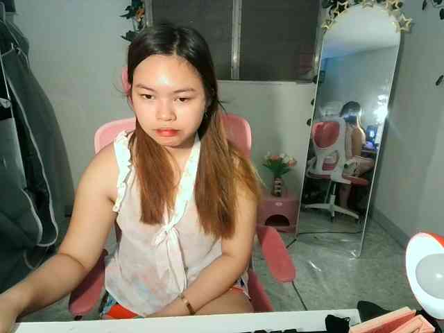 sweetiepiee webcam