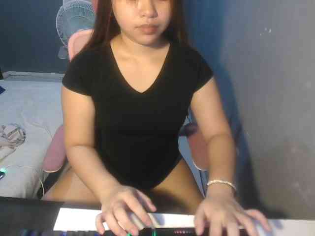 sweetiepiee webcam