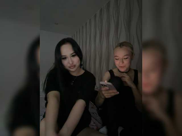 go to chat with JenyCarty