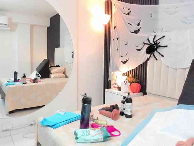 Samantha-Claus webcam