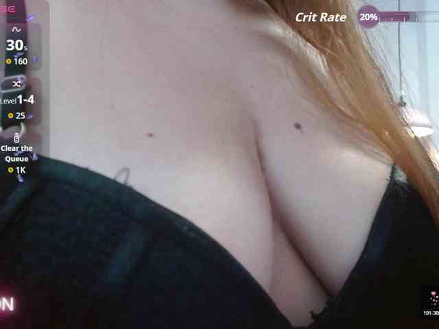 carolineF1 webcam