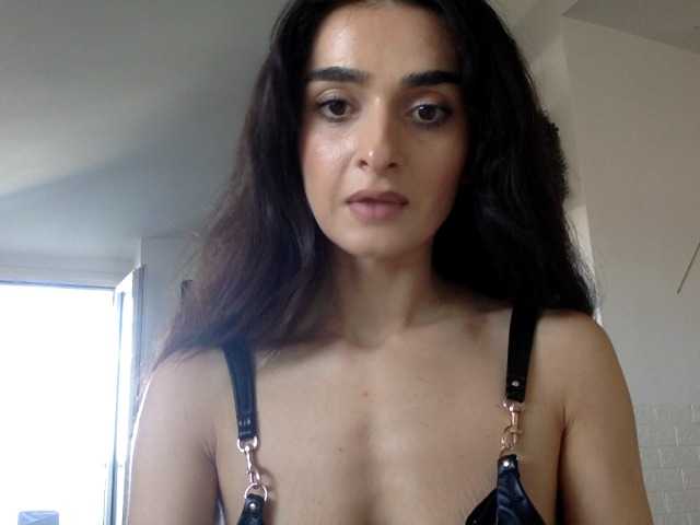 maia-maia