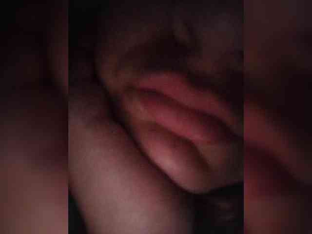Mari-kis45 webcam