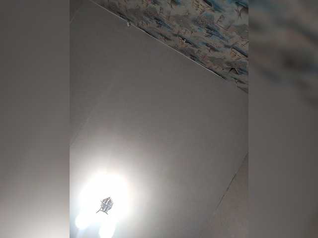 Entra en el chat con el modelo AlenkiyCvetochek AlenkiyCvetochek