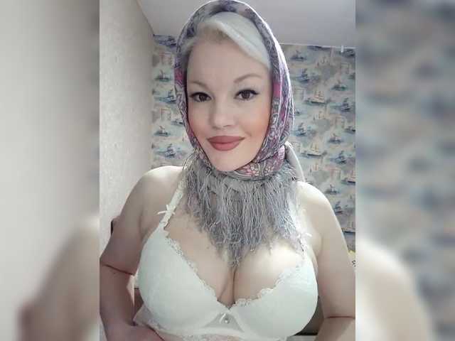 Vai a chattare su AlenkiyCvetochek AlenkiyCvetochek