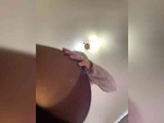 CozySandra webcam