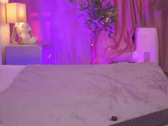 ZennySings webcam