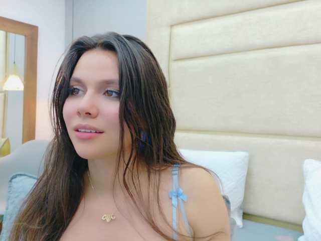 CarolinaVega webcam